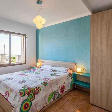 Casa vacanze 5 Bedroom Amazing In Sant Cebria De Vallalt Sant Cebrià de Vallalta