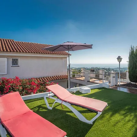 5 Bedroom Amazing In Sant Cebria De Vallalt *